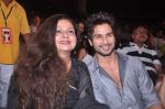 Shahid Kapoor, Neelima Azeem at Shiamak Dawar_s Summer Funk show in Sion on 2nd May 2012 (75).JPG